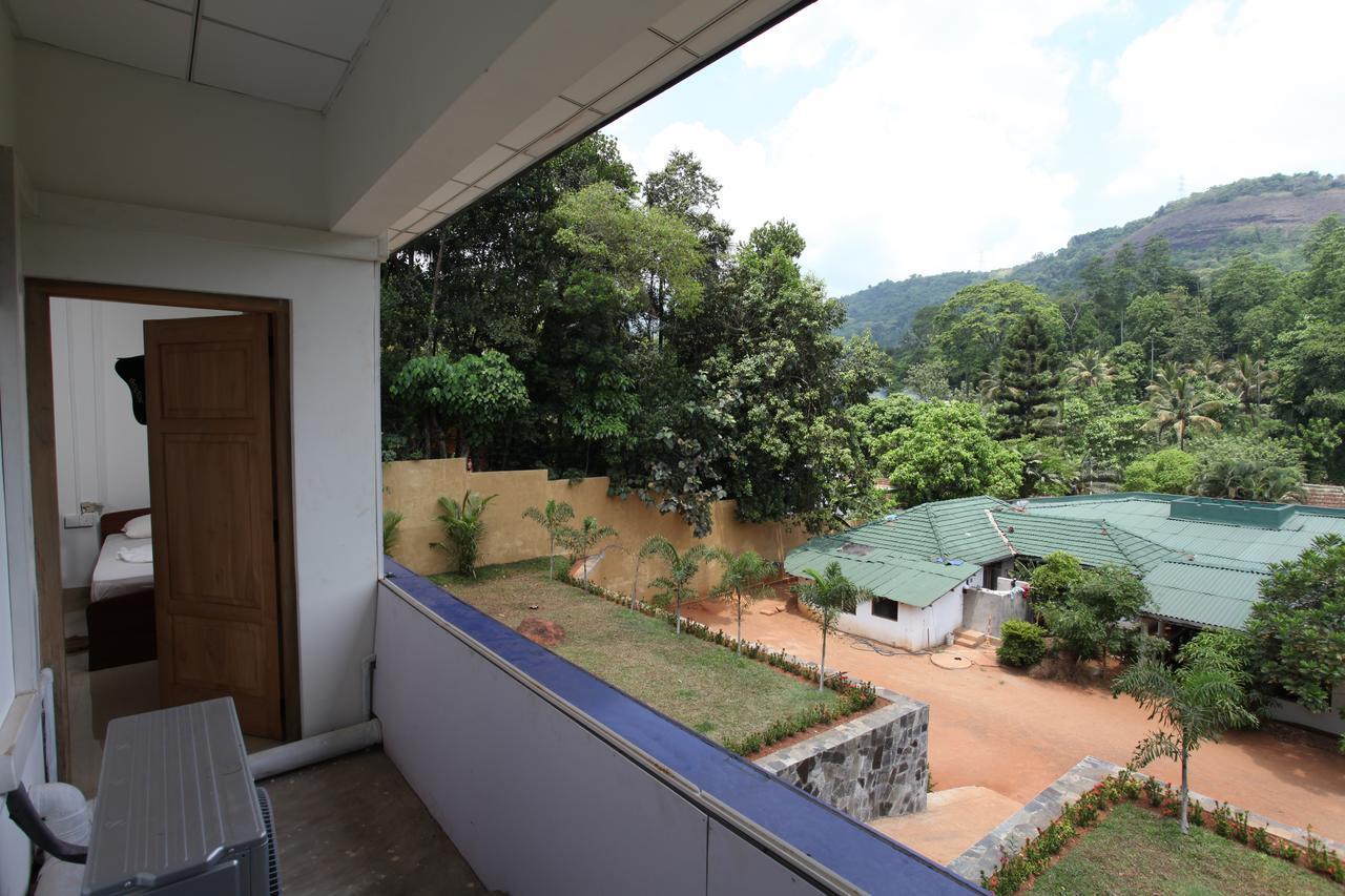 New Crystal Hill Hotel Matale Exterior photo